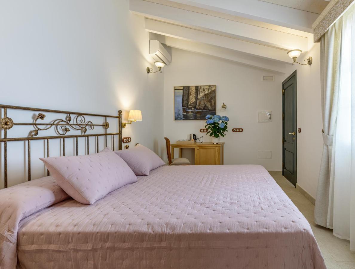 Seranova Luxury Hotel - Adults Only Ciutadella  Exterior foto